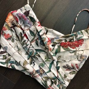Never worn. Beautiful Floral Zara Crop Top Sz S